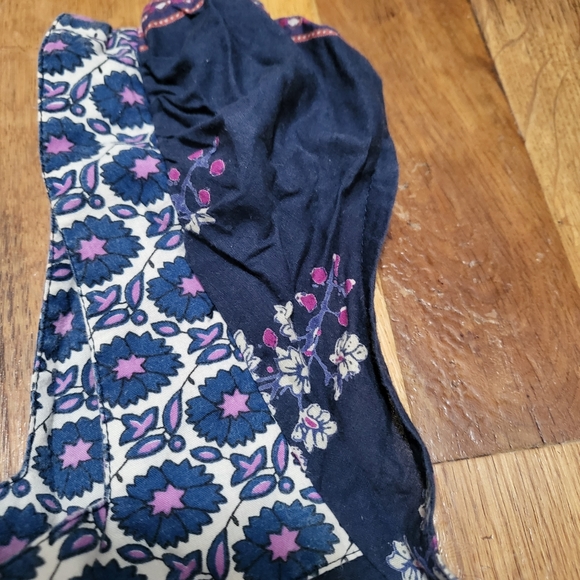 5/$25 Boho style Blouse - Picture 8 of 10